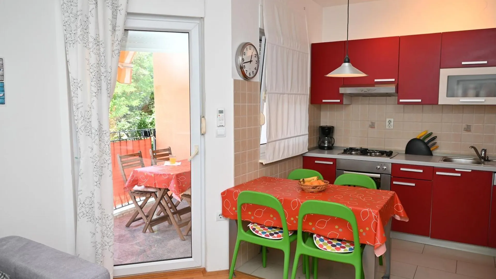 Pula Holiday In The Green Free Parking
